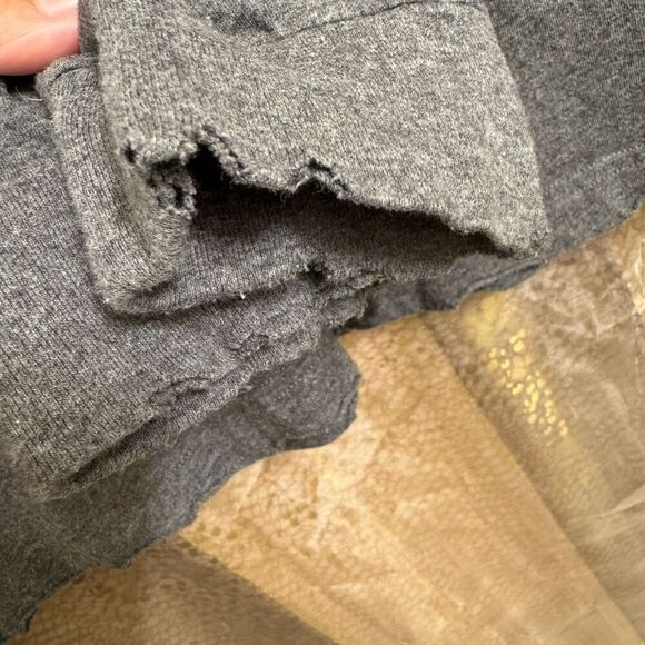 PINK Victorias Secret Charcoal Gray Distressed Long Sleeve T Shirt Large - Picture 5 of 7